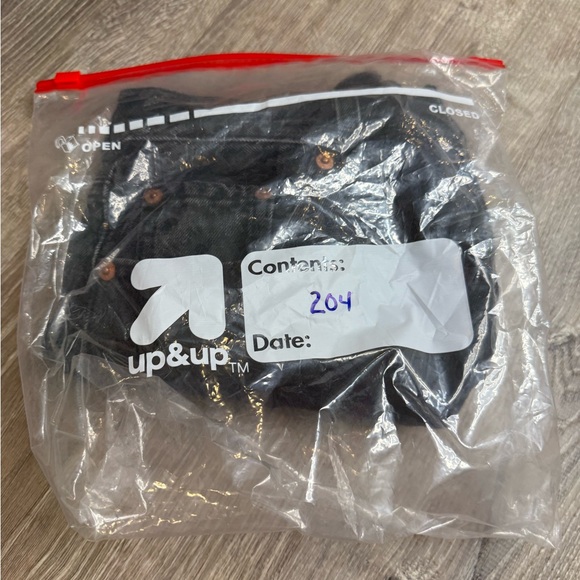 Levis 501 Shorts Size 24 - Picture 9 of 9